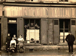 CPA Photo  L Berthy  Vins Traiteur Plats Du Jour Café (animée)  A36 - Cafés