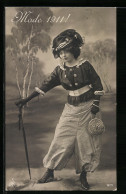 AK Mode 1911, Frau In Hosen Mit Spazierstock Und Hut  - Fashion