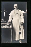 AK Papst Pius XI. In Robe Mit Kreuzkette  - Päpste