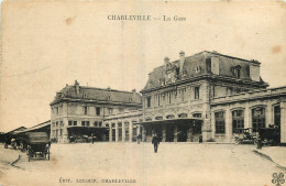 08 - CHARLEVILLE -  LA GARE - Charleville