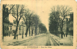 08 -  CHARLEVILLE -  SOUS LES ALLEES - Charleville