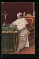 AK Papst Pius XI. Am Schreibtisch  - Papi