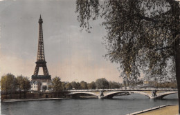 75-PARIS LA TOUR EIFFEL-N°T5205-F/0171 - Tour Eiffel