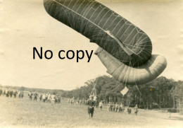 2 PHOTOS FRANCAISES - BALLON SAUCISSE A HAGENBACH PRES DE BALLERSDORF - DANNEMARIE HAUT RHIN - GUERRE 1914 1918 - Guerre, Militaire