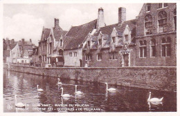 BRUGGE - BRUGES - Quai Vert - Maison Du Pélican - Groene Rei Godshuis De Pelikaan - Brugge