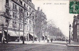 69 - LYON - Avenue Berthelot - Autres & Non Classés