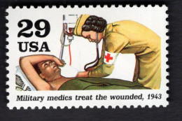 2039877539 1993 SCOTT 2765B (XX)   POSTFRIS MINT NEVER HINGED - WORLD WAR II - MILITARY MEDICS TREAT THE WOUNDED - Ungebraucht