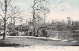 78-VERSAILLES LE PETIT TRIANON LA TOUR MALBOROUGH ET LE LAC-N°T5212-G/0191 - Versailles (Château)
