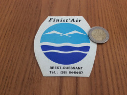 AUTOCOLLANT, Sticker "Finist'Air - BREST OUESSANT" (compagnie Aérienne) - Stickers