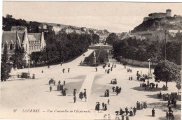In 6 Languages Read A Story: Lourdes. Vue D'ensemble De L'Esplanade. | Lourdes. Overview Of The Esplanade. - Lourdes