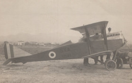 83 / FREJUS / SAINT RAPHAEL / RARE CARTE PHOTO / AVION A IDENTIFIER - Saint-Raphaël