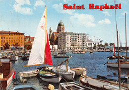 83-SAINT RAPHAEL-N°3937-A/0167 - Saint-Raphaël