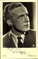 CPA Schauspieler Axel Von Ambesser, Portrait, UFA, Ross A 2699/1, Autogramm - Acteurs
