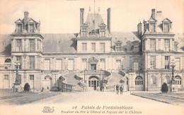 77-FONTAINEBLEAU-N°4239-B/0179 - Fontainebleau