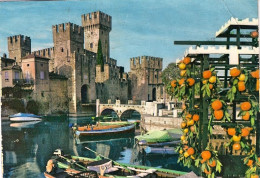 1960-cartolina Lago Di Garda Sirmione Il Castello Diretta In Francia Affrancata  - Brescia