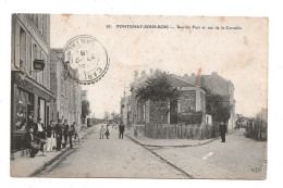 CPA   94  FONTENAY SOUS BOIS  Rue Du Fort Et Rue De La Corneille Café Très Animée écrite   ( 1850) - Fontenay Sous Bois