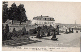 92 / Parc De SAINT-CLOUD - Vue Sur La Terrasse De L'Orangerie Et L'Ecole Normale Ancien Pavillon De Valois - Saint Cloud