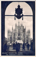 1938-"Milano-piazza Del Duomo Dal Passaggio Orefici"affrancata 30c.Augusto - Milano (Mailand)