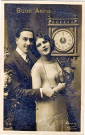 1928-cartolina Foto Buon Anno Affrancata 20c. Onoranze A Volta Isolato - Año Nuevo