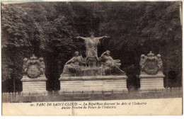 92 / Parc De SAINT-CLOUD - La République Décorant Les Arts Et L'Industrie - Saint Cloud