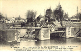 *CPA - 59 - DOUAI - Les Ruines De La Grande Guerre - Pont De L'Entrée Des Eaux - Douai