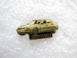 PIN'S     BMW  SERIE 3   BERNABEU - BMW