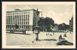 AK Chemnitz, Falkenplatz - Deutsche Bank Und Strassenbahn  - Tranvía