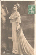 Mademoiselle DENEGE - Photographie REUTLINGER - Bon Etat - Sonstige & Ohne Zuordnung