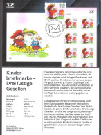 Children's Day Stamp – Three Jolly Fellows 2024 Estonia Stamp Presentation Card (ger) Mi 1108 - Contes, Fables & Légendes