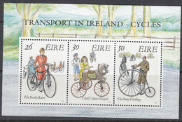 IRLAND Block 8, Postfrisch **, Irisches Verkehrswesen (III): Historische Fahrräder, 1991 - Blokken & Velletjes