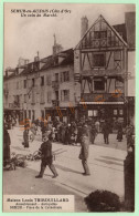 SEMUR-EN-AUXOIS - UN COIN DU MARCHÉ - MAISON LOUIS TRIBOUILLARD (21) - Semur