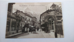 Carte Postale Ancienne ( AA10 ) De Chamonix , La Rue Nationale Et Le Mont Blanc - Chamonix-Mont-Blanc