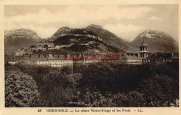 CPA GRENOBLE - LA PLACE VICTOR HUGO ET LES FORTS - LL - Grenoble