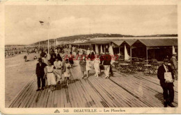 CPA DEAUVILLE - LES PLANCHES - Deauville