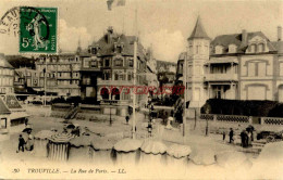 CPA TROUVILLE - LA RUE DE PARIS - LL - Trouville