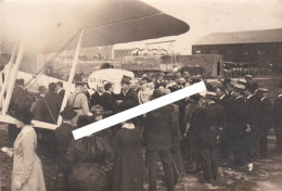 BISCARROSSE Vers 1920 Breguet- Latécoère (14?)de La C.G.E.A. Officiels Et Pierre Georges Latécoère Félicitant Le Pilote - Luftfahrt