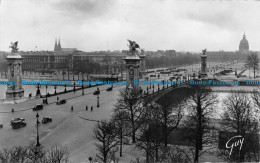 R051413 Paris Et Ses Merveilles. Le Pont Alexandre III Et L Esplanade Des Invali - Monde