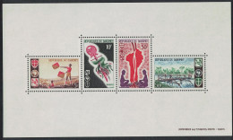 Dahomey Scouting Kite Bridge MS ATTENTION On 30f Stamp! 1966 MNH SG#MS263 MI#Block 5 Sc#225a - Bénin – Dahomey (1960-...)