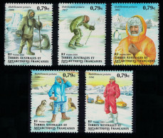 FSAT TAAF Polar Clothing 5v 2003 MNH SG#503-507 MI#515-519 - Unused Stamps