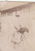 Photo 1902 Près LA CHOUQUE (Caumont, Saint-Ouen-de-Thouberville) - Excursion En Vélo,cyclisme, Cycliste (A256) - Autres & Non Classés