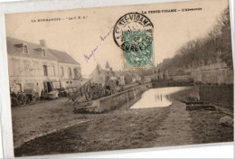 LA FERTE VIDAME L ABREUVOIR  ANIMEE - Courville