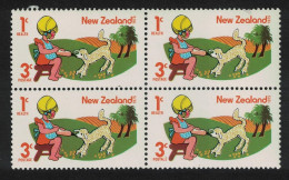 New Zealand Girl Feeding Lamb Block Of 4 1975 MNH SG#1079 - Neufs