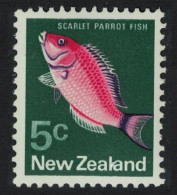 New Zealand Scarlet Wrasse Fish 5c 1970 MNH SG#920 - Unused Stamps