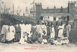 59 // ROUBAIX - Exposition 1911 - Village Sénégalais - Groupe De Jeunes Gens 12 - Roubaix