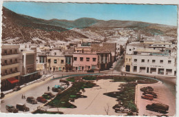 AGADIR  LA PLACE ET RUE DE LA MOSQUEE - Agadir