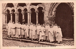 N°4254 W -cpa Les Petits Chanteurs De Saint Pierre De Chartres- - Chartres