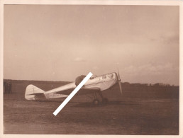 BRITISSH KLEMM - BRISTISH AIRCRAFT -  Photo Originale D'un B.A "Swallow" 1935, Aéroplane Au Sol. - Aviation