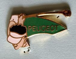 Pin's Peugeot Golf Démons & Merveilles - Peugeot