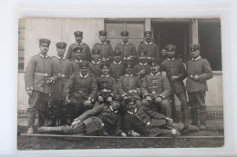 AK Deutschland Gruppenporträt Von Soldaten Feldpost 1915 Gebraucht #PK749 - Other & Unclassified