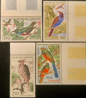 R2452/1872 - GABON - 1963/1964 - POSTE AERIENNE - BELLE SERIE (COMPLETE) - N°14 à 16 NEUFS** BdF - Cote (2024) : 42,00 € - Gabon